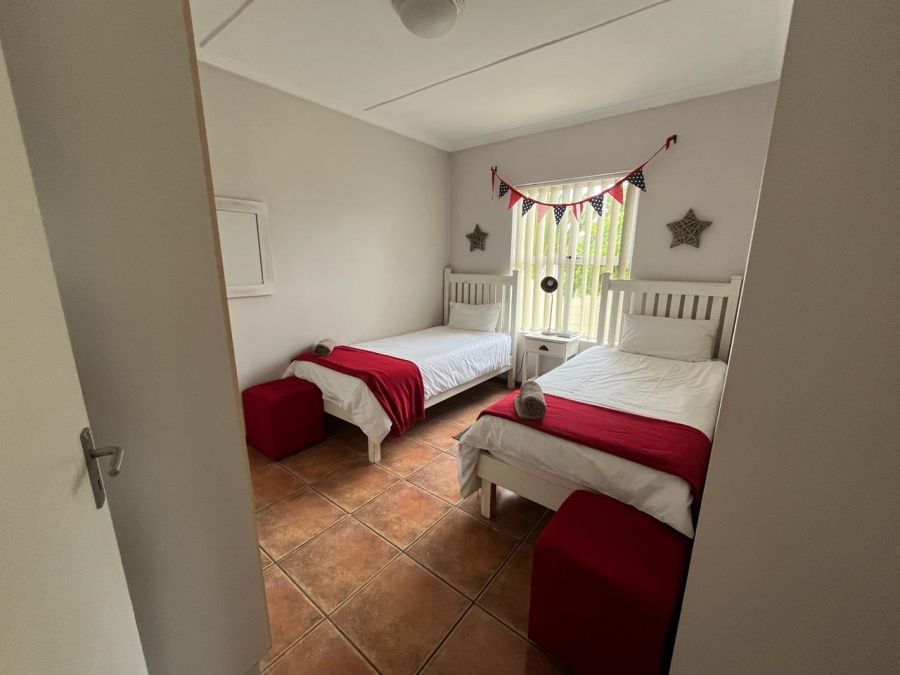 To Let 3 Bedroom Property for Rent in Country Club Western Cape